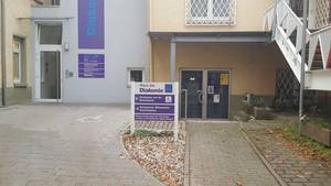 Quelle: Diakonie Neckar-Odenwald Eingang Arbeitslosentreff